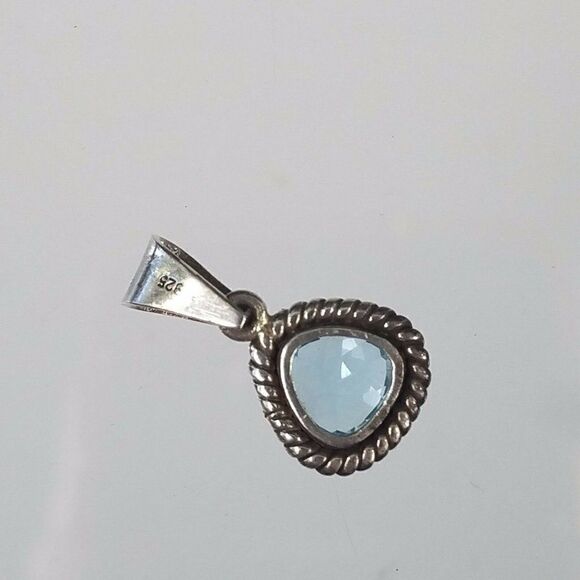 Trillion Cut Blue Topaz Gemstone Pendant Necklace - Picture 5 of 6